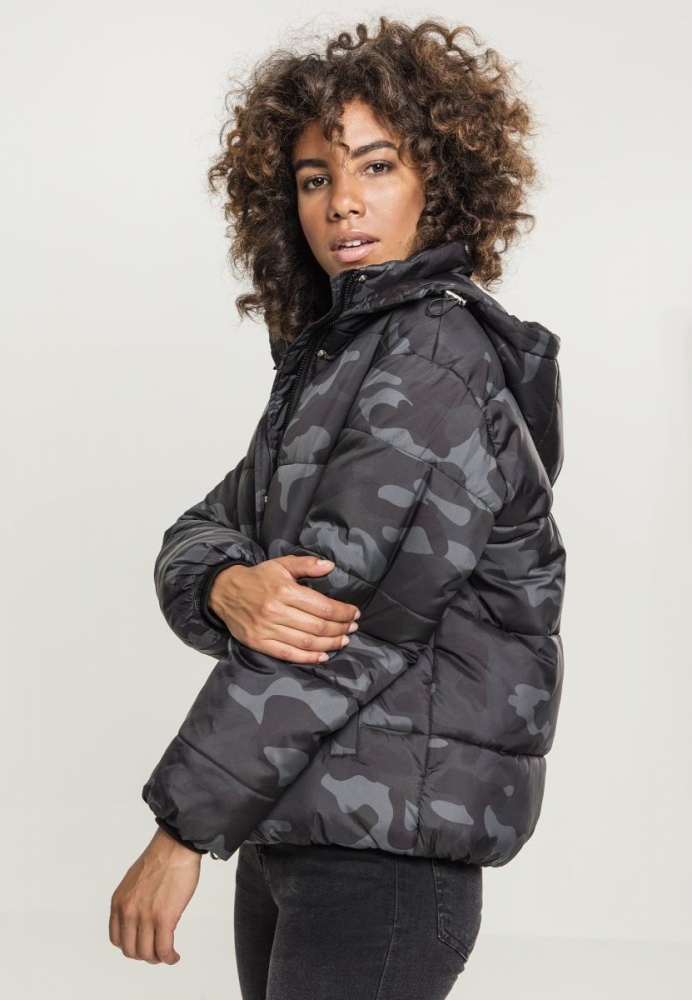 Geaca Boyfriend Camo Puffer dama Urban Classics