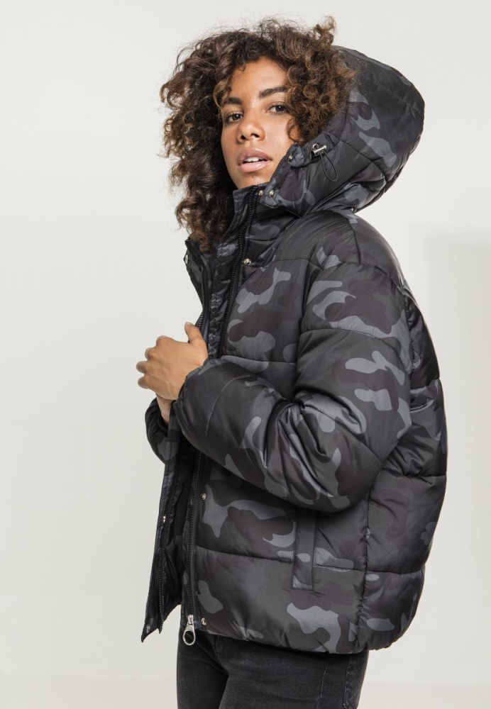 Geaca Boyfriend Camo Puffer dama Urban Classics