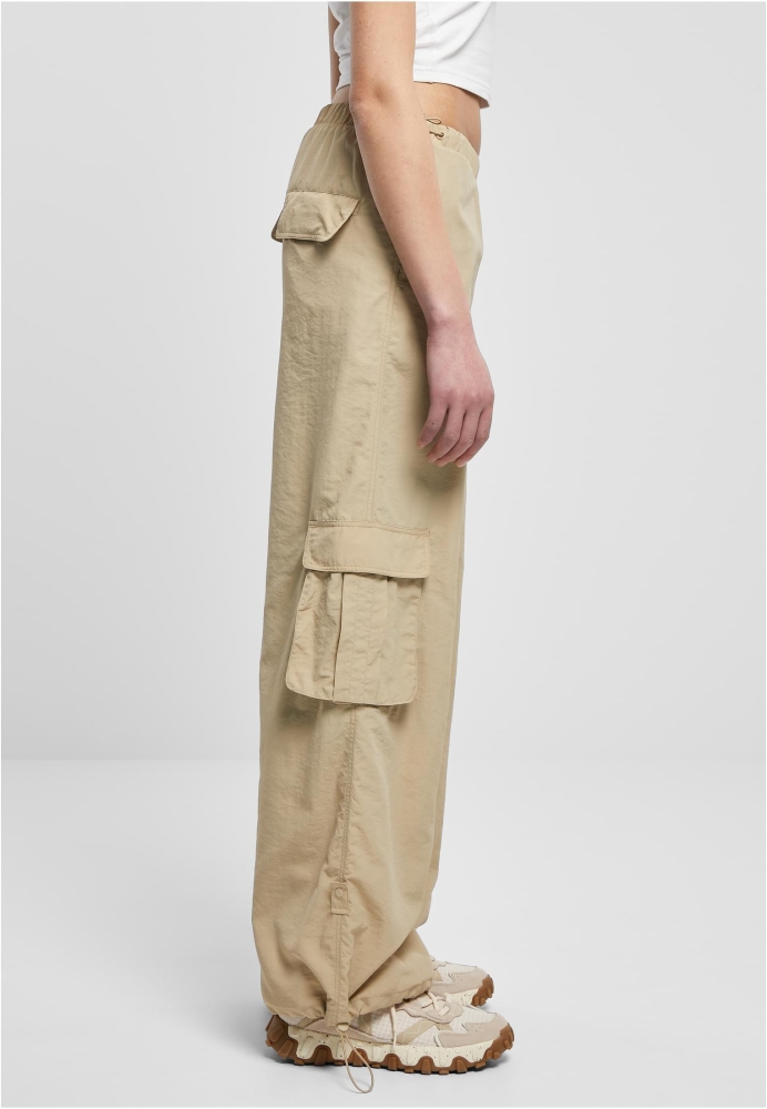 Pantaloni Wide Crinkle Nylon Cargo dama Urban Classics