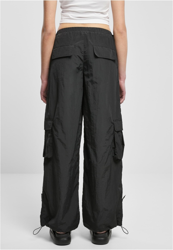 Pantaloni Wide Crinkle Nylon Cargo dama Urban Classics